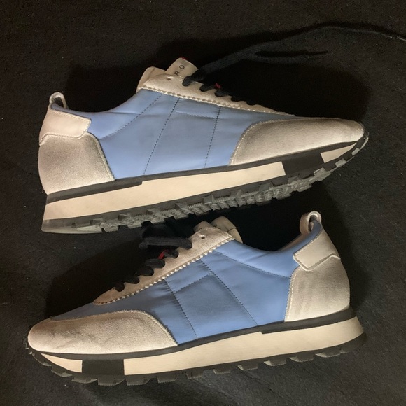 IRO Women’s Vintager suede trim sneaker. Sky blue. - Picture 5 of 12